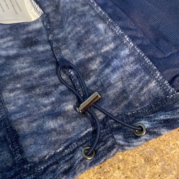 NFL New England Patriots Women’s Fleece Long Sleeve Zip Up Jacket Small Blue Red - Picture 16 of 16